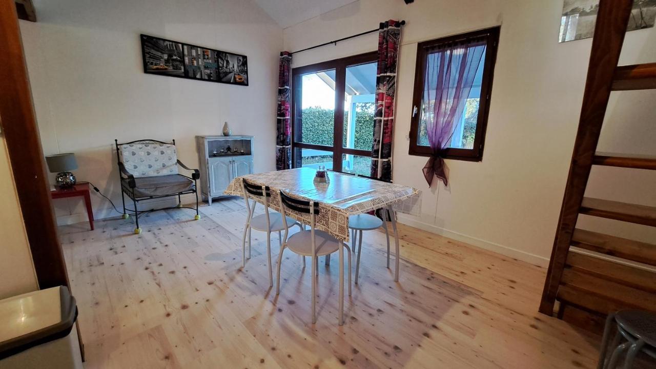 Les Petits Chassezac Villa Grospierres Buitenkant foto