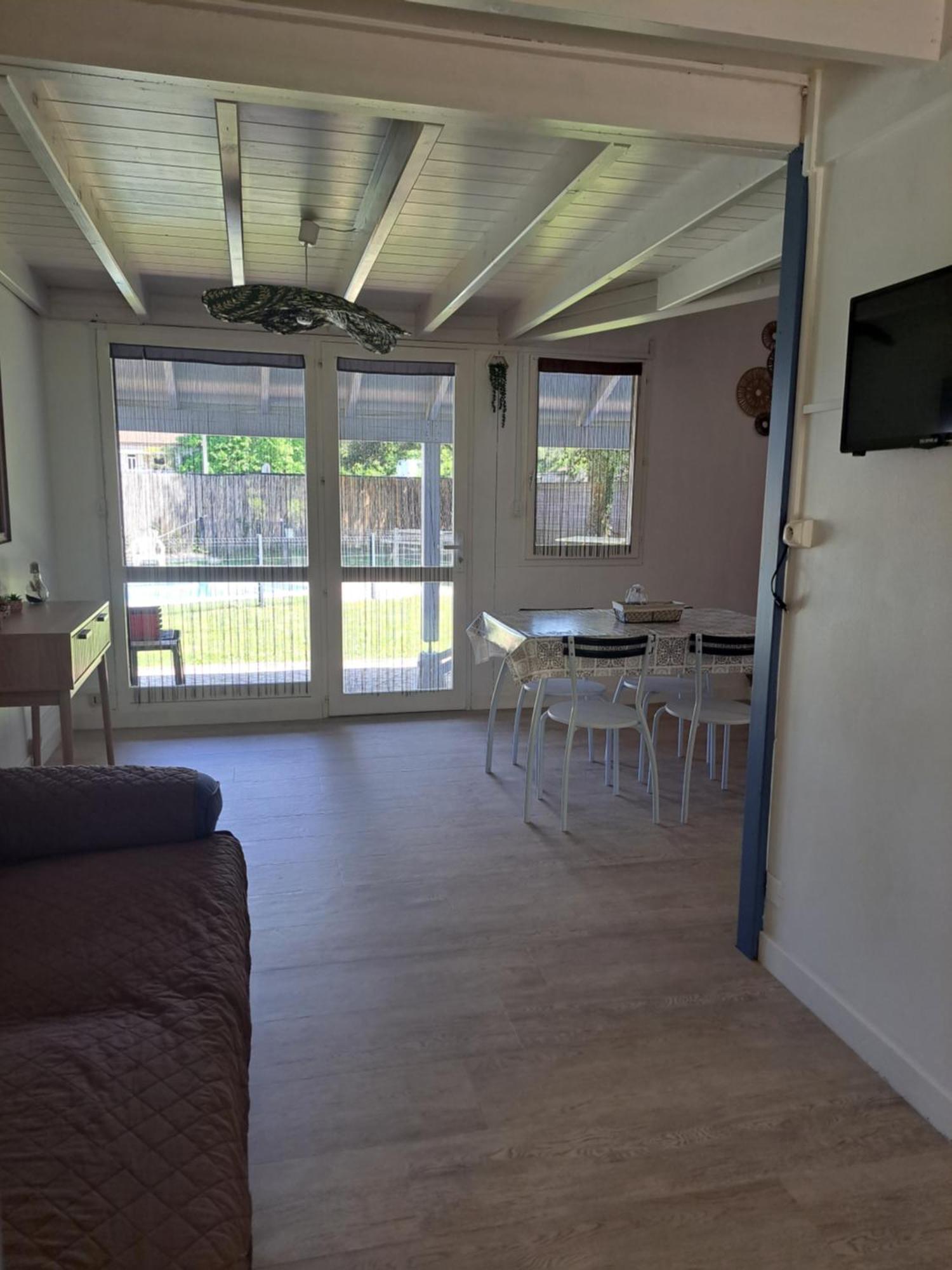 Les Petits Chassezac Villa Grospierres Buitenkant foto