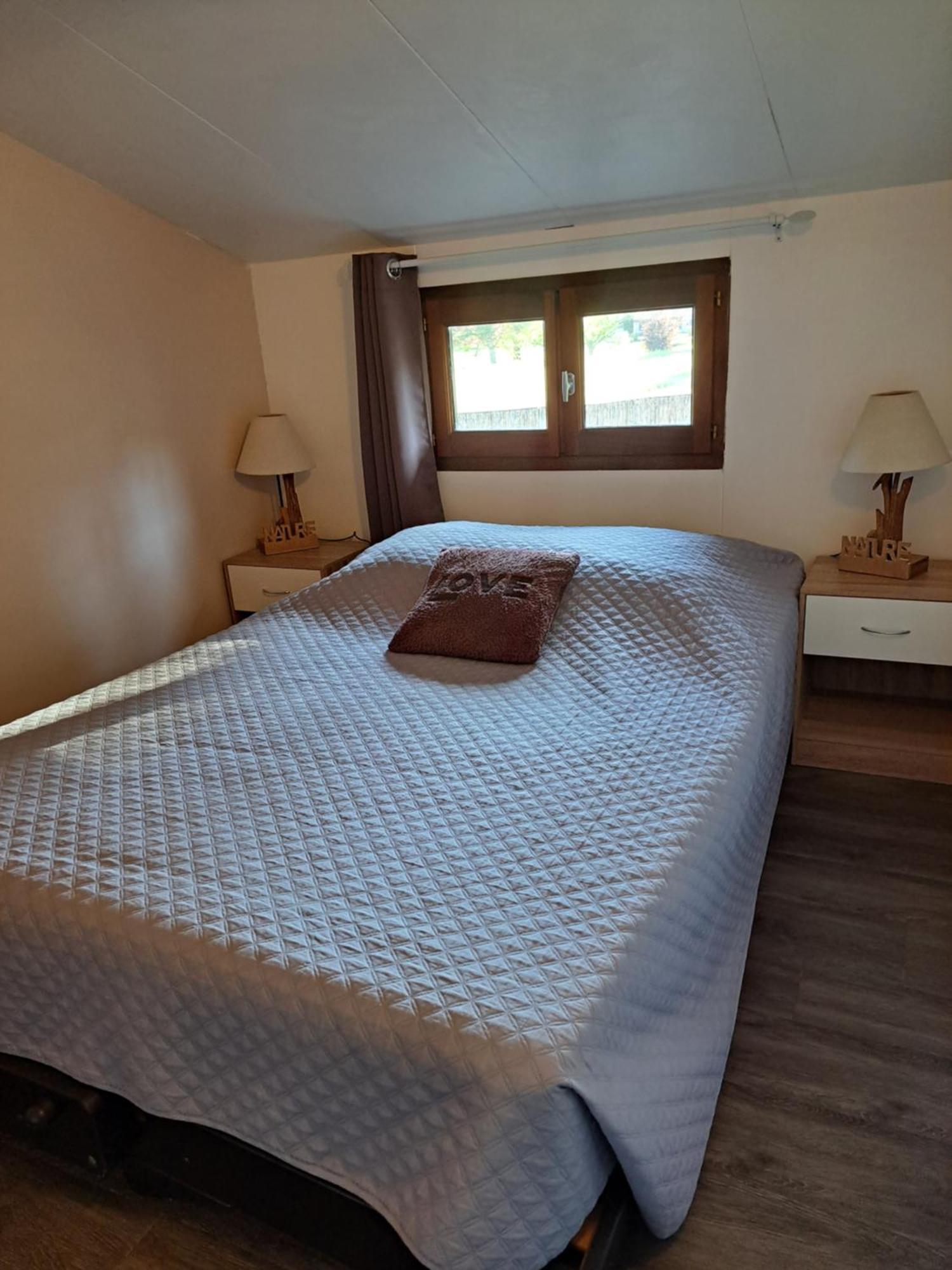 Les Petits Chassezac Villa Grospierres Buitenkant foto