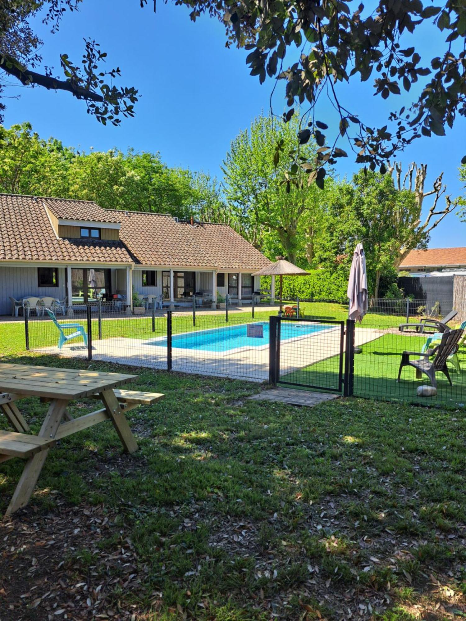 Les Petits Chassezac Villa Grospierres Buitenkant foto