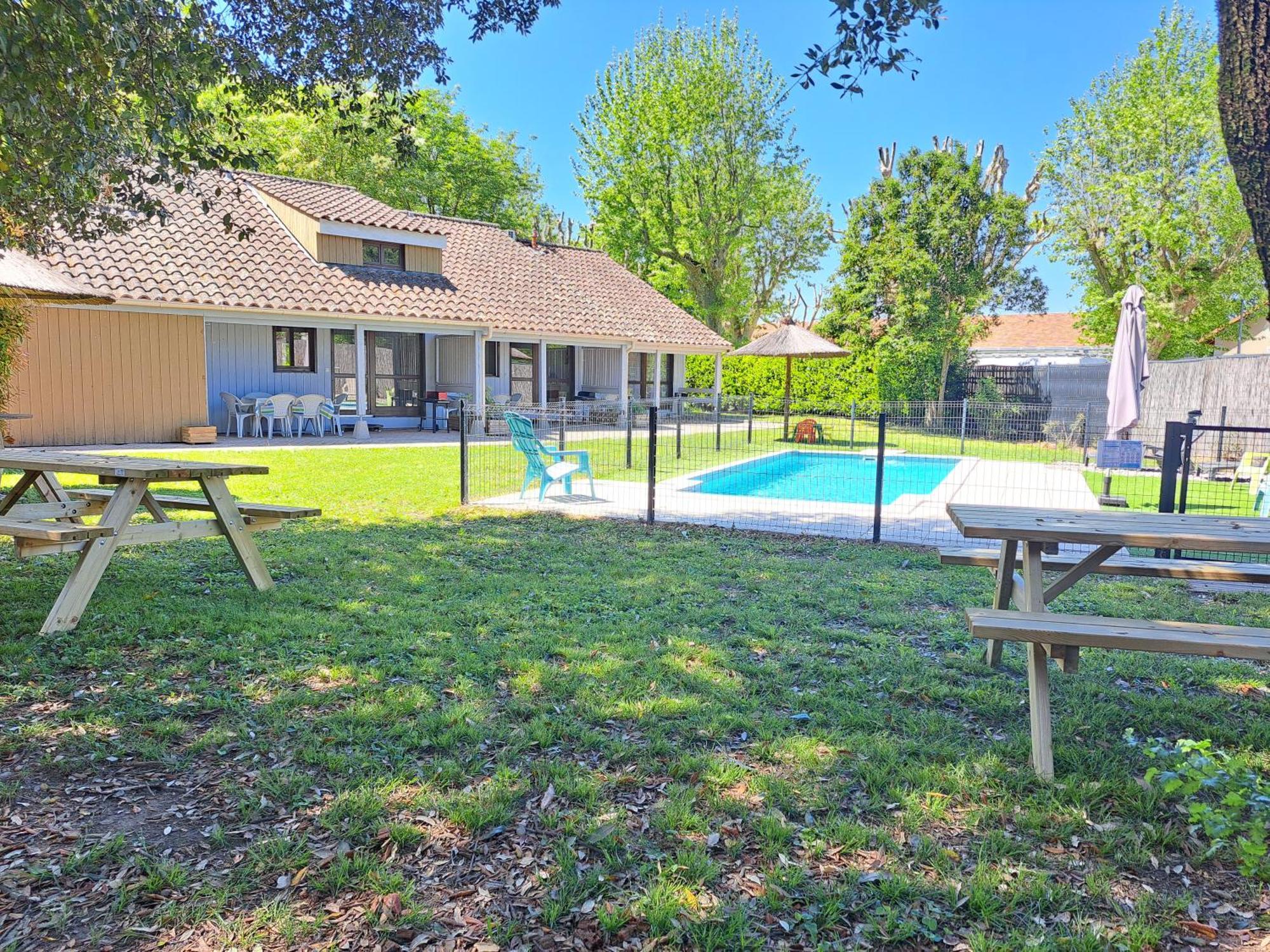 Les Petits Chassezac Villa Grospierres Buitenkant foto