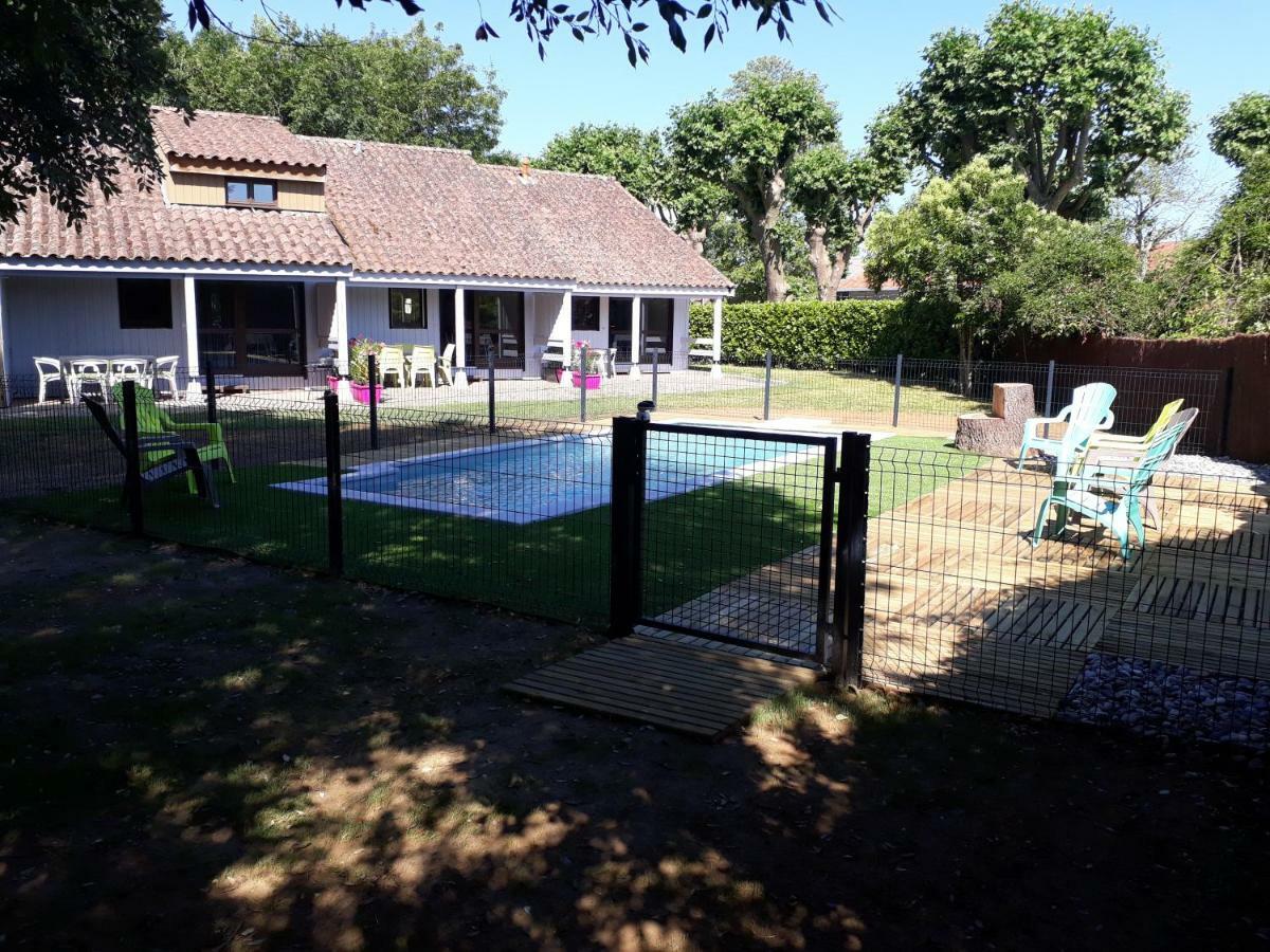 Les Petits Chassezac Villa Grospierres Buitenkant foto